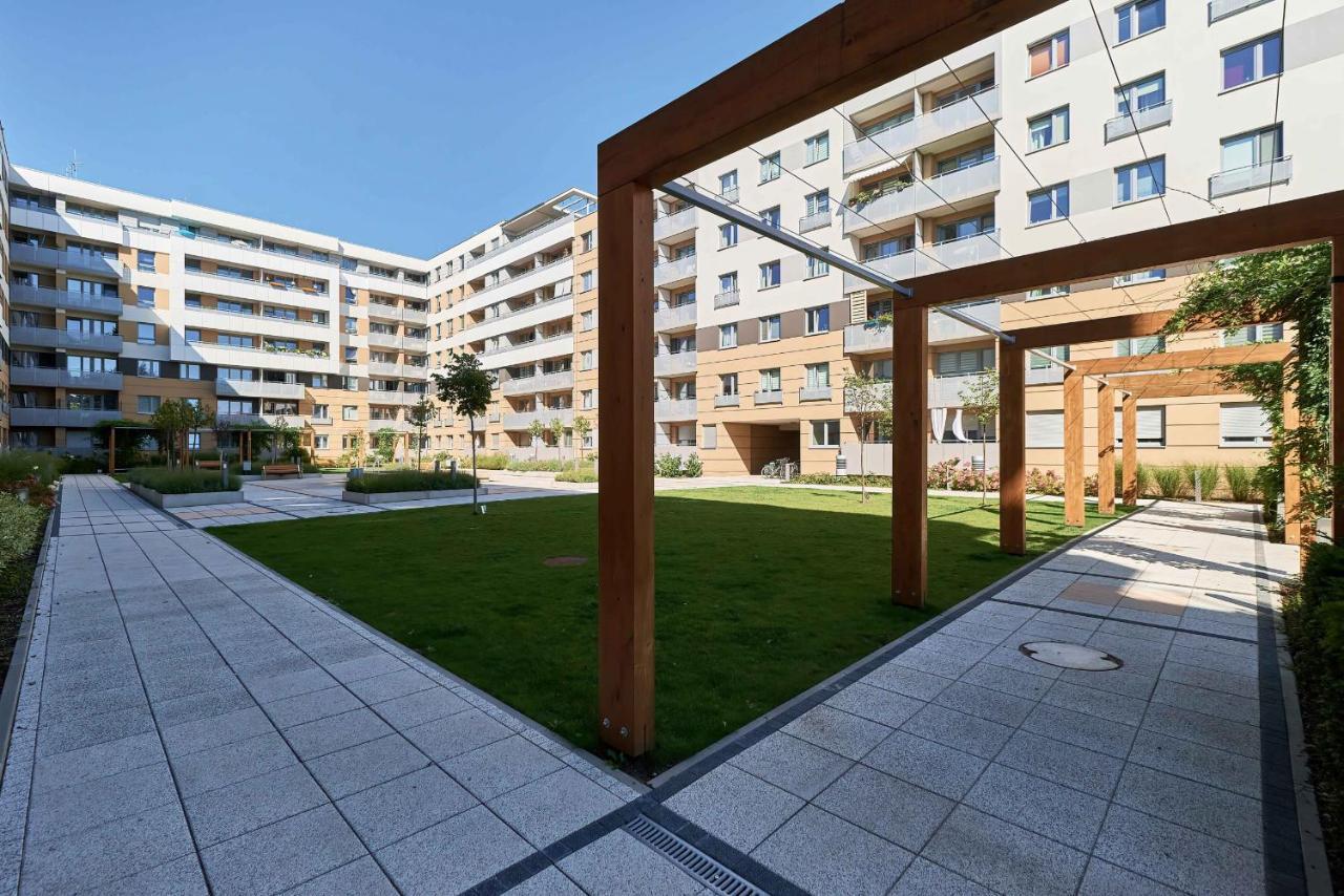 Exclusive Apartments Teczowa With Underground Parking By Noclegi Renters فروتسواف المظهر الخارجي الصورة