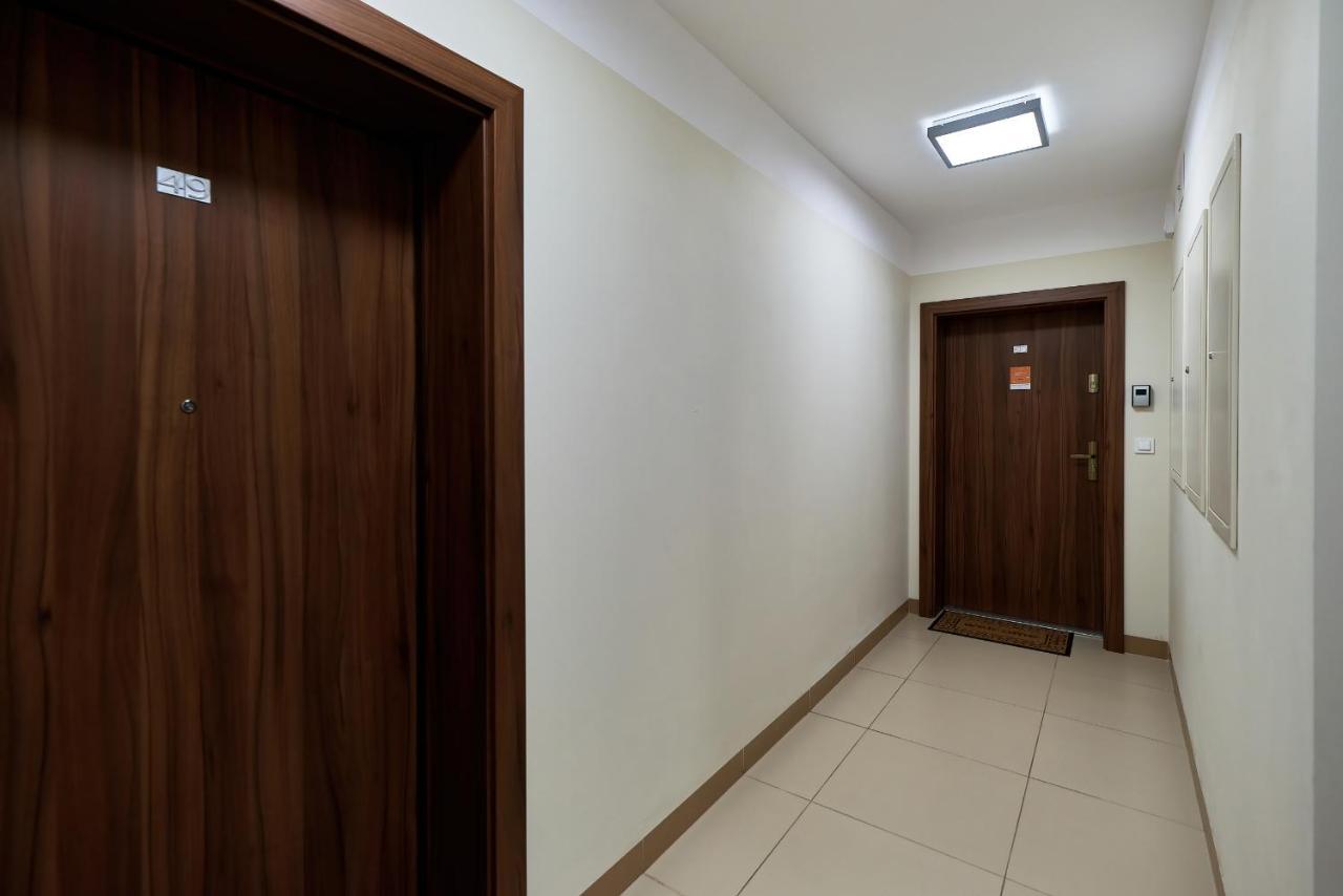 Exclusive Apartments Teczowa With Underground Parking By Noclegi Renters فروتسواف المظهر الخارجي الصورة