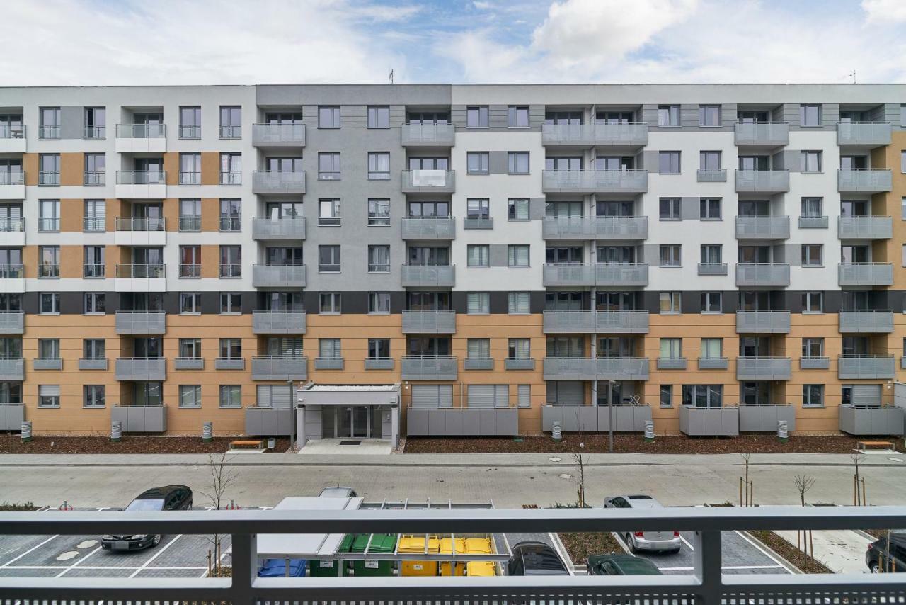 Exclusive Apartments Teczowa With Underground Parking By Noclegi Renters فروتسواف المظهر الخارجي الصورة